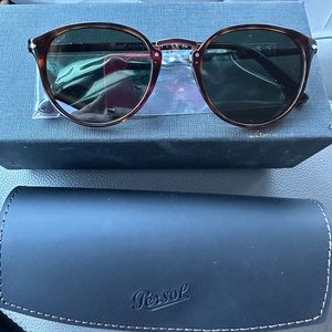 Tortoise Persol Sunglass BNWT